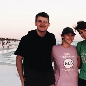 Meet your Posher, Isaac